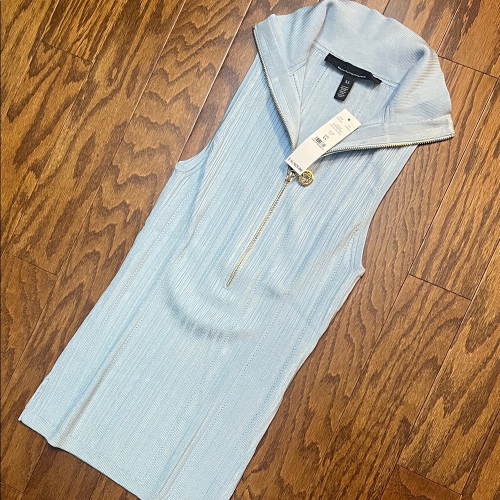WHBM Sleeveless Blue Top with Zipper, size XS, NWT
